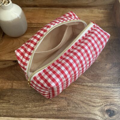 trousse-toilette-vichy-rouge-taille-s-poche-interieure