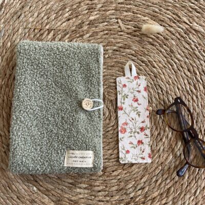 coffret livre marque page bouclette pistache 2