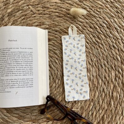 marque page simony fleurs bleues v2